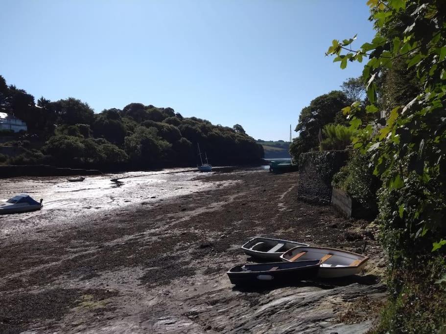 Dingley Dell - Superb Location For Truro In Private Accommodation Perranwell Eksteriør billede